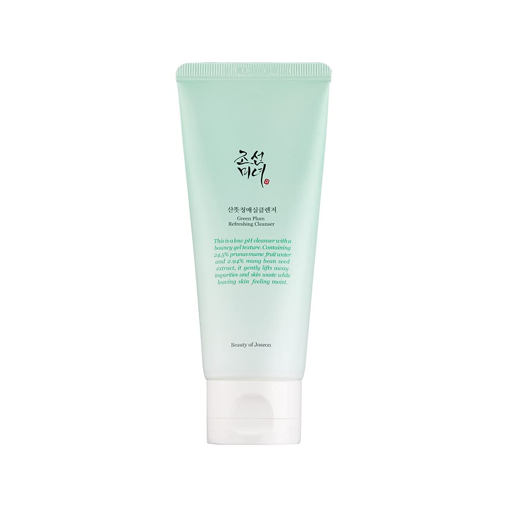 Green Plum Refreshing Cleanser 100ml